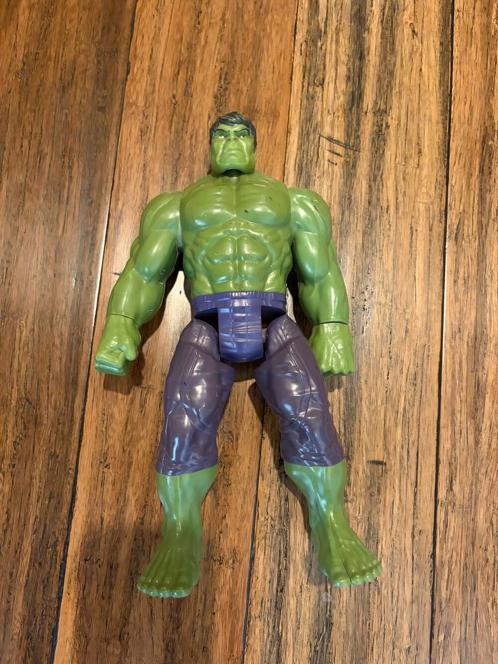 Hasbro Marvel Titan Hero Series The Incredible Hulk 12 Inch Action Figure